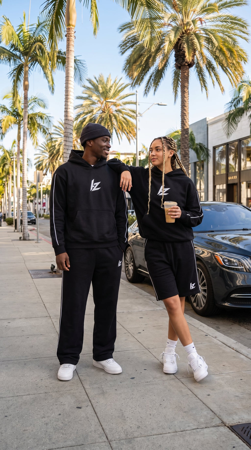 HOODIE - BLACK